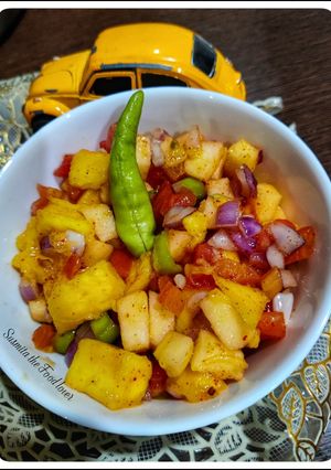 A picture of Mango salsa.