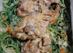 Foto di Cardoncelli con agnello e uova