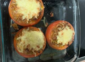 Foto principal de Tomate relleno de carne picada al horno