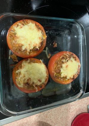 Foto principal de Tomate relleno de carne picada al horno
