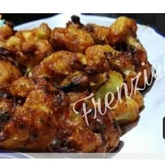 Baked cauliflower in hot sauce A picture of Baked cauliflower in hot sauce.
