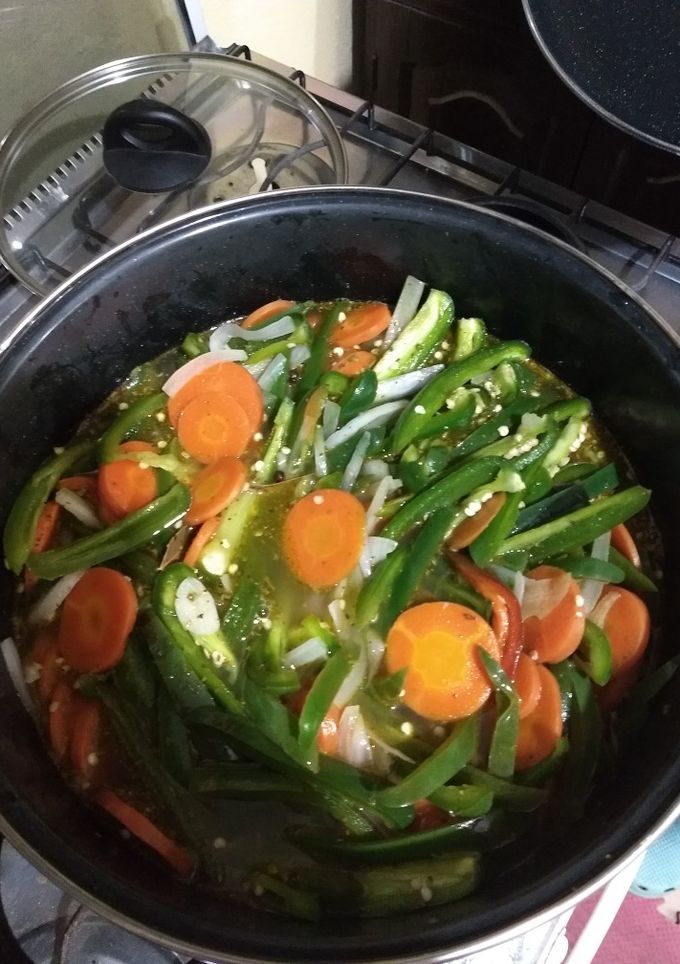 Una foto de Chiles en escabeche con zanahoria (Samanda Zapata)