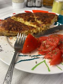 Una foto de Tortilla de patata 🥔
