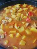 Ragú de cerdo con patatas y pimientos