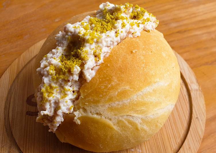 Simple Way to Prepare Veloce Maritozzi salati con mousse di mortadella e pistacchio di bronte