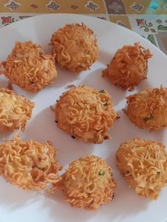 Foto resep Bola Bola Rambutan Indomie
