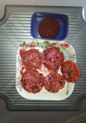 A picture of Paneer cheese tikki.