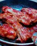 Costilla de cerdo en salsa de tomate