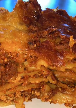 A picture of Crock Pot Lasagna.