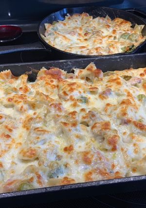 A picture of Farfalle Casserole with Ham and Vegetables.