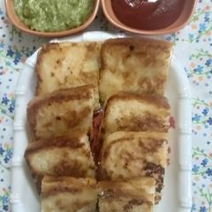 A picture of Paneer toast.