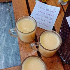A picture of Mango Shake.