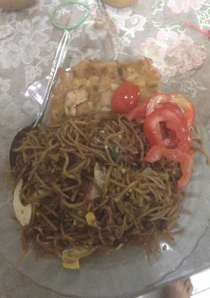 Foto resep Mie goreng pedas manis untuk anak kost