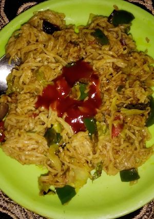 चाऊमिन(chowmein recipe in hindi) रेसिपी मुख्य फोटो