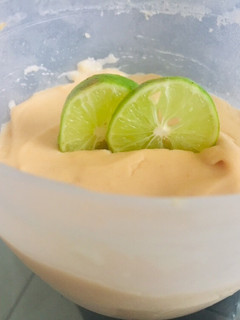 Una foto de Postre de limón Dietético y muy delicioso