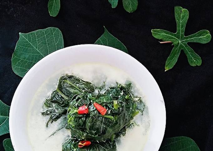 Resep Buntil daun singkong yang Enak