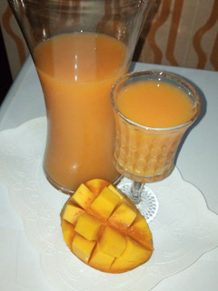 A picture of Mango guava juice.