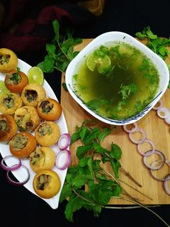 গুপচুপ বা ফুচকা (gupchup ba fuchka recipe in Bengali) রেসিপির প্রধান ছবি