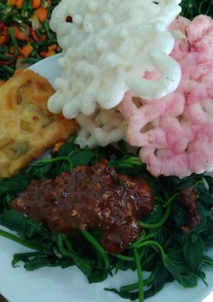 Foto resep Sambel asem glandir (daun ubi)
