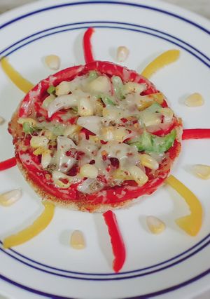 A picture of Uttapam pizza.