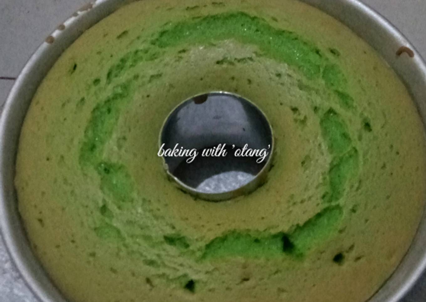 Bolu Pandan (Sponge Cake Pandan) Panggang