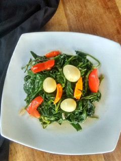 Foto resep Tumis Kangkung Telur Puyuh