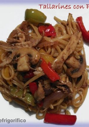 Foto principal de Tallarines con sobras de Pollo asado