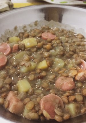 Una foto de Guiso de lentejas 🍛