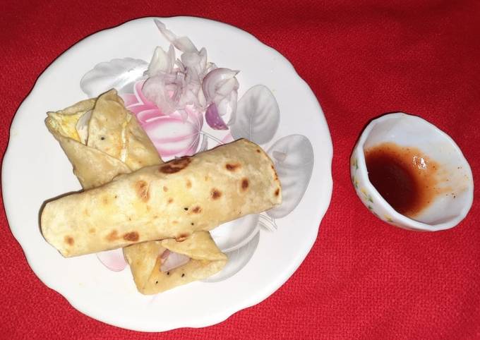 How to Prepare Any-night-of-the-week Chicken tikka kathi roll