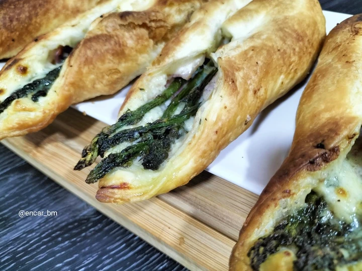 Manera fácil Hacer Hojaldre de espárragos y bacon con bechamel trufada  que Muy delicioso
