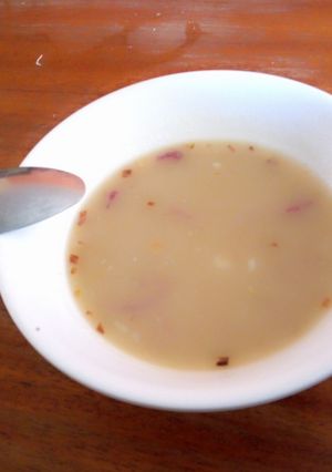 A picture of Onion and Potato soup.
