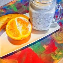 Una foto de 👉Smoothie de Crema de Maní con plátano: