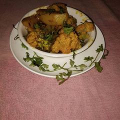 Aalu gobhi ki Chatpti Sabzi A picture of Aalu gobhi ki Chatpti Sabzi.