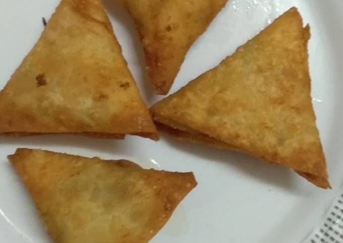 Simple vegetable samosa