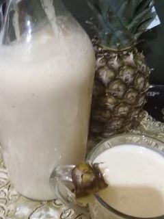 صورة لوصفة عصير حليب واناناس