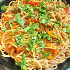 A picture of Shrimp and clam in tomato sauce.