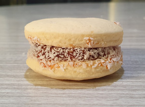 Una foto de Alfajor de Maicena 💋🌟