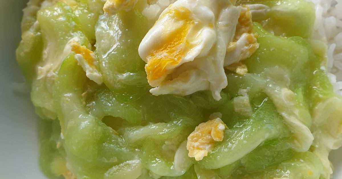Stirfry luffa with egg Recipe by Julianne Ovie Cookpad