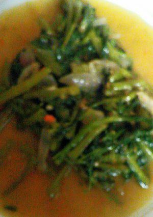 Foto resep Tumis kangkung sederhana