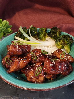 A picture of Teriyaki Chicken Bowl.