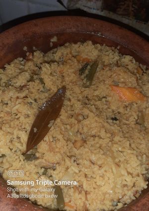 A picture of Pot vegetable rice.