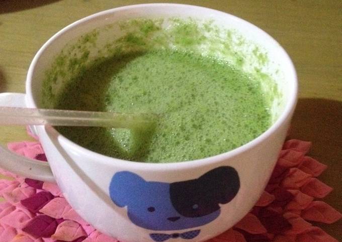 Resep Smoothie Green Pinacolada yang Lezat