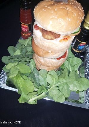 A picture of Chicken nuggets burger.