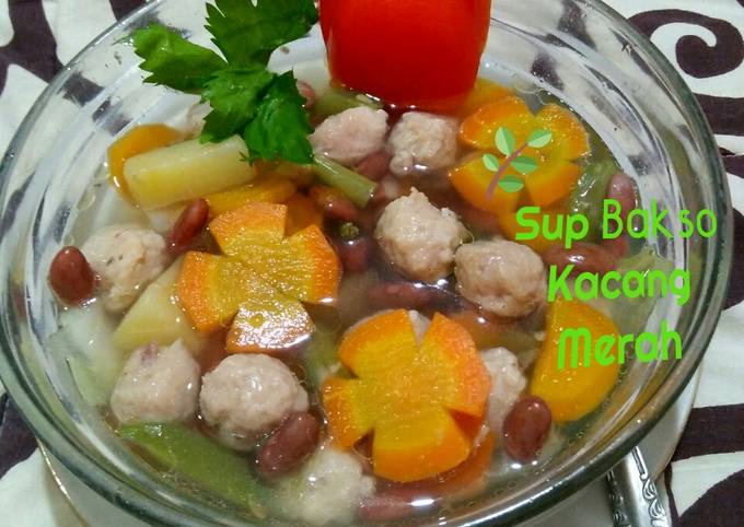 Cara Gampang Menyiapkan Sup Bakso Kacang Merah 🍲🍎 yang Enak Banget