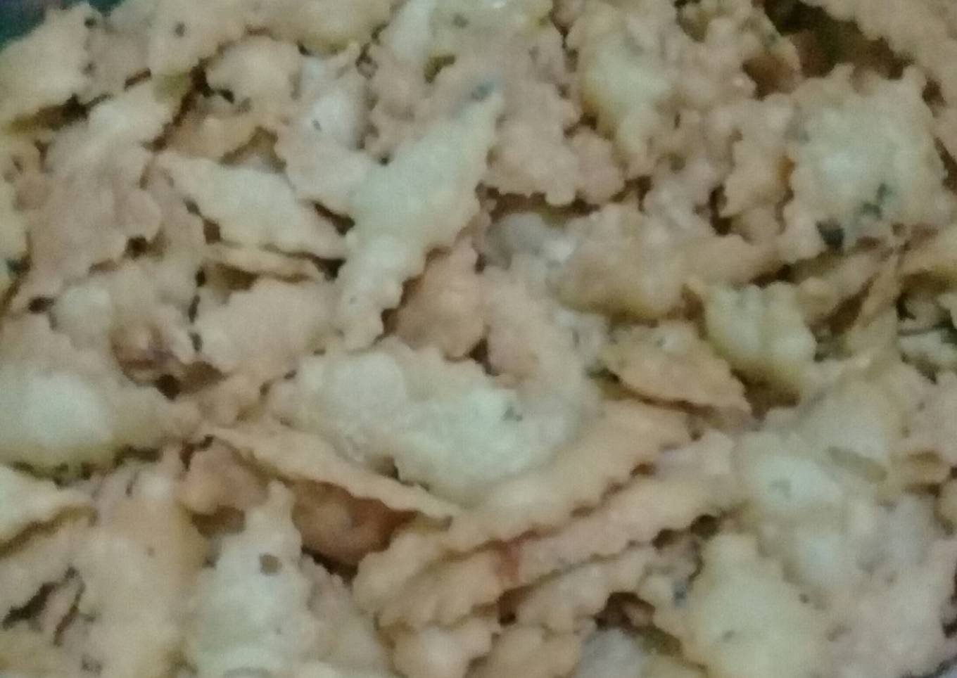Kue Bawang Gurih & Renyah