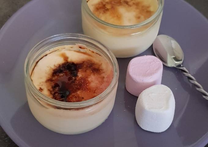 Crèmes brûlées aux marshmallows