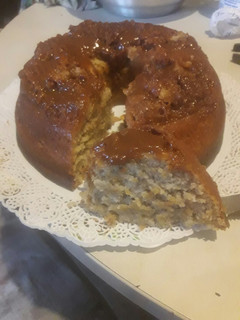 Una foto de Budín de banana con dulce de leche
