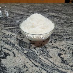 Desiccated coconut A picture of Desiccated coconut.