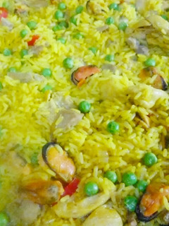 Una foto de Arroz amarillo improvisado paso a paso