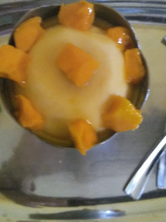 કસ્ટર્ડ મેંગો આઈસક્રીમ (custard mango icecream) રેસીપી મુખ્ય ફોટો